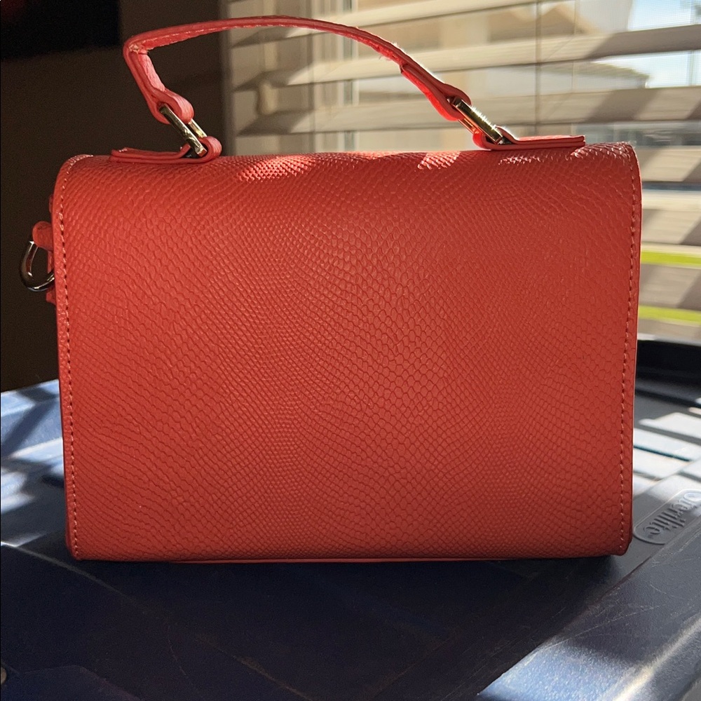 Chic Coral and Tan Women's Bag - Picture 2 of 3